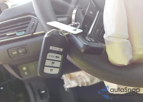 2021 Honda Accord Lx z USA, uszkodzony, nr VIN 1HGCV1F19MA040468